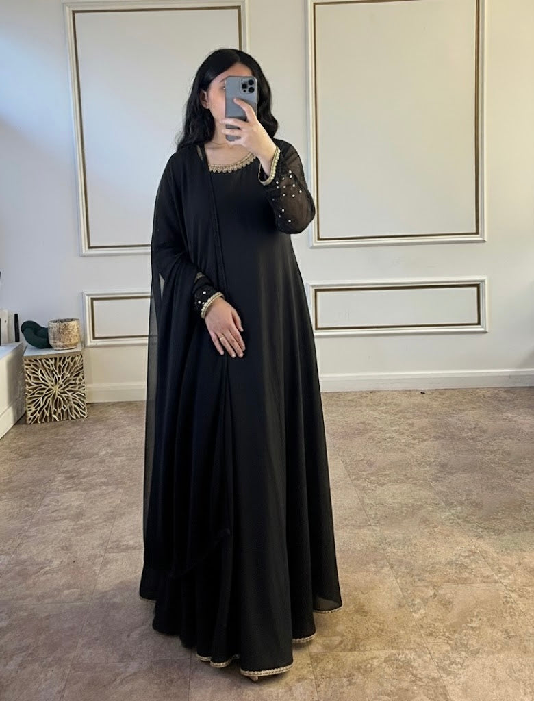 Noori (نُوری)