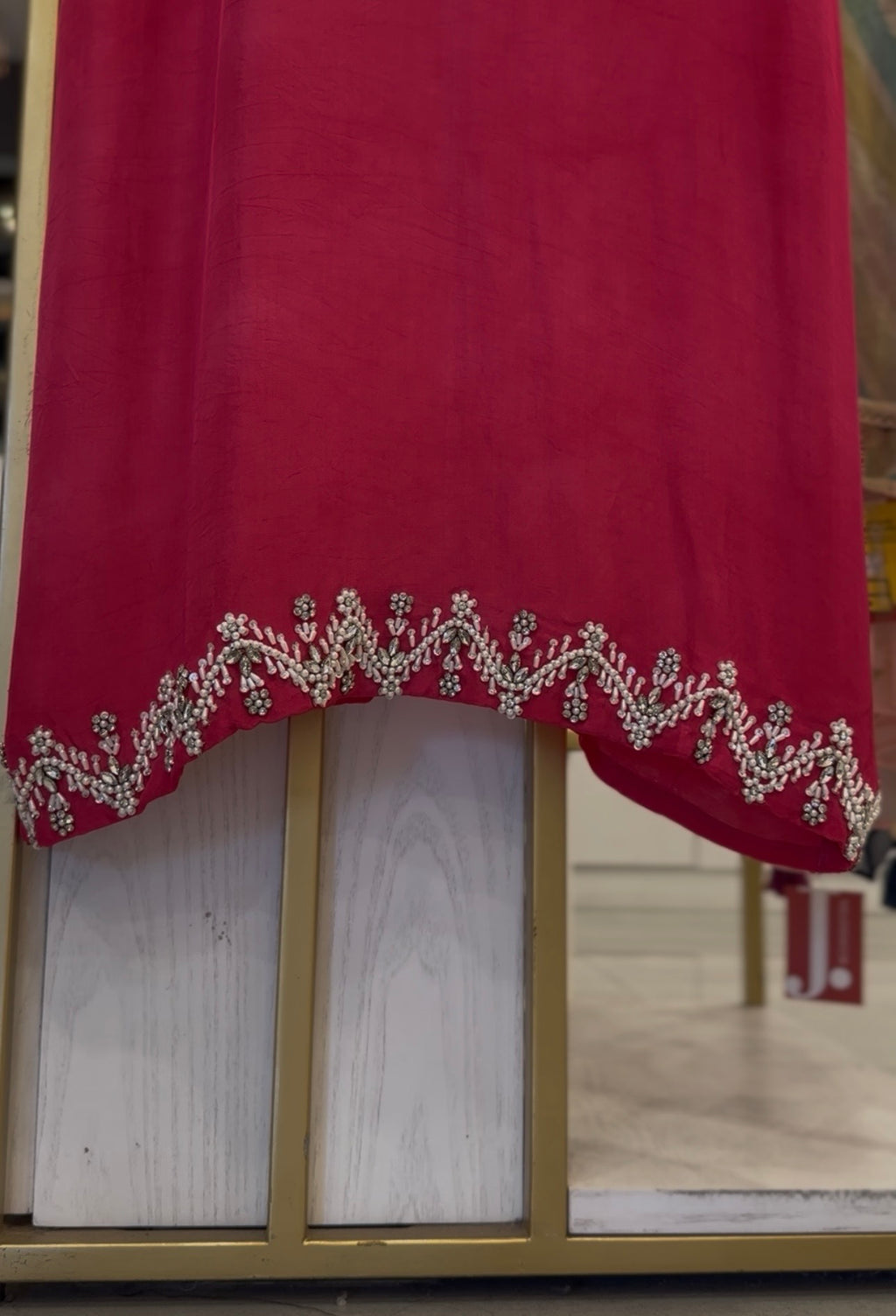 Gulnaar (گلنار)