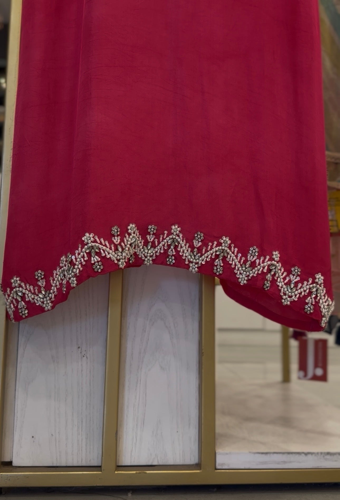 Gulnaar (گلنار)