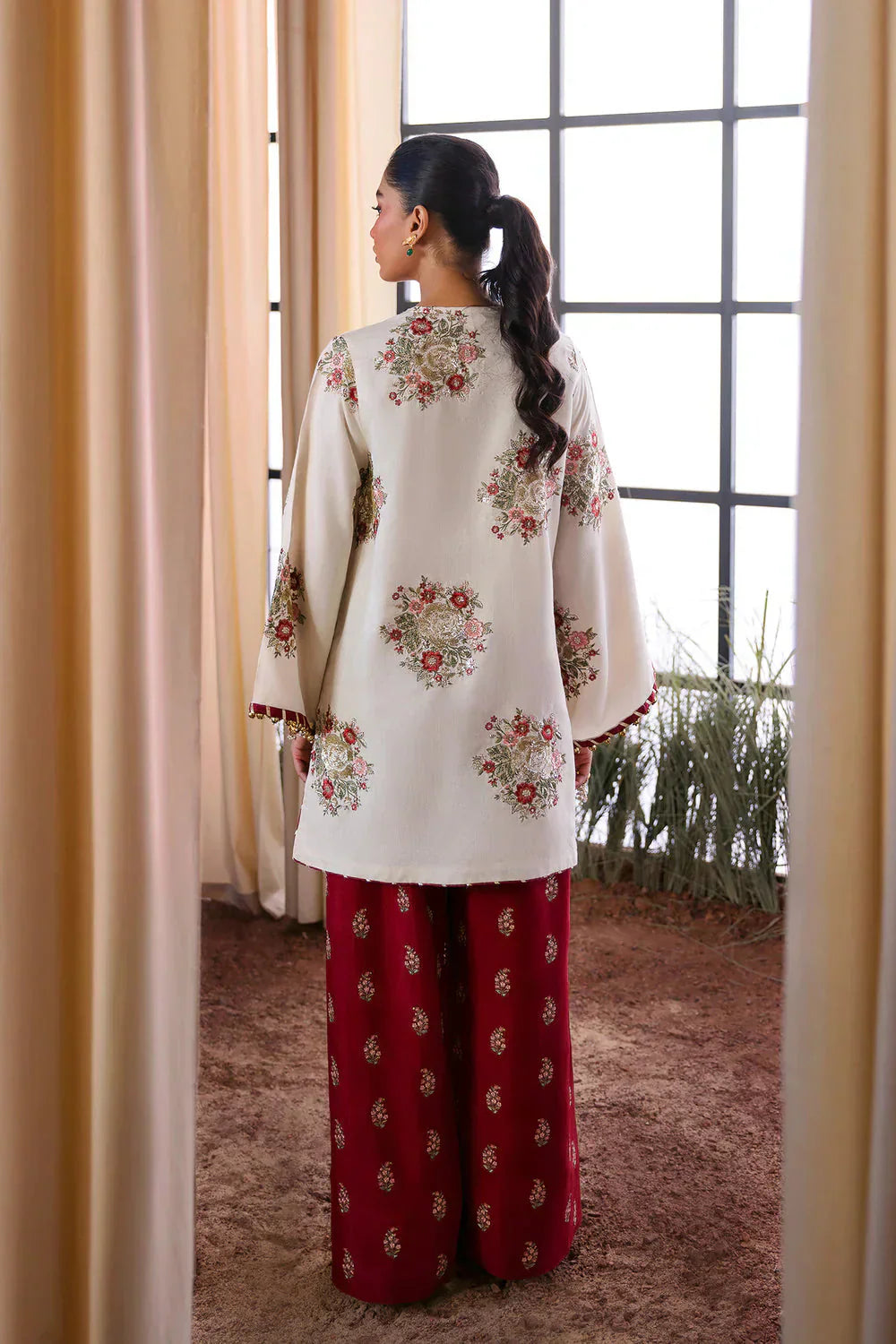 Off White – Luxury Raw Silk Handcrafted 3-Piece by Ethnic